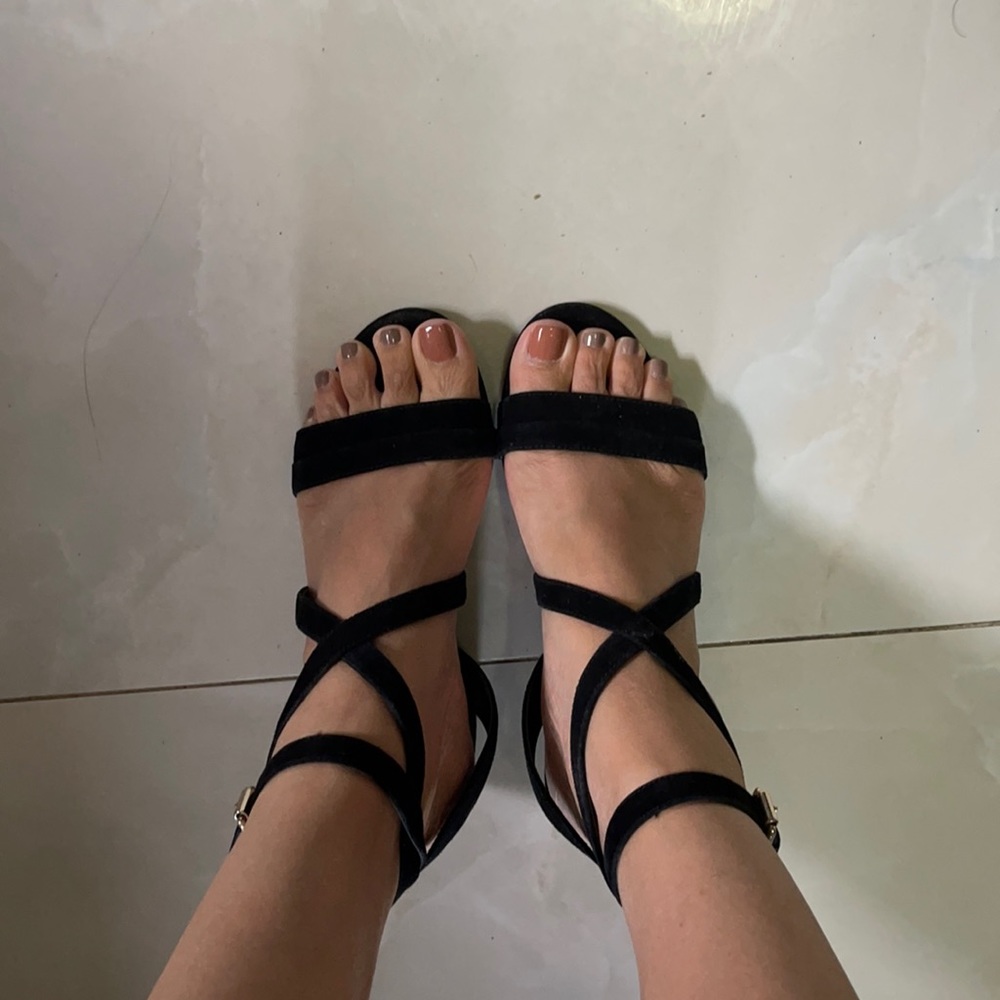 Black sandals
